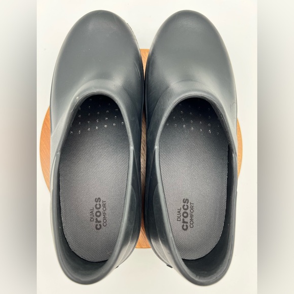 Crocs Adult On The Clock Clogs Slip On Slip Resistant Work Shoes Women’s Sz. 9 - Picture 5 of 7